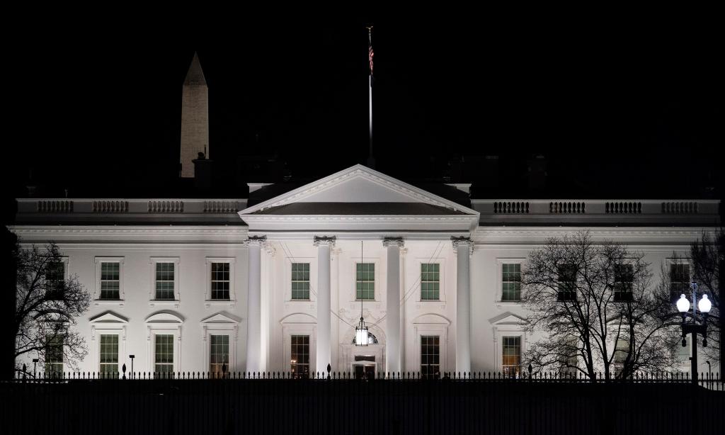 這是統選2022年2月21日在美國首都華盛頓拍攝的白宮。（新華社記者劉杰攝）
