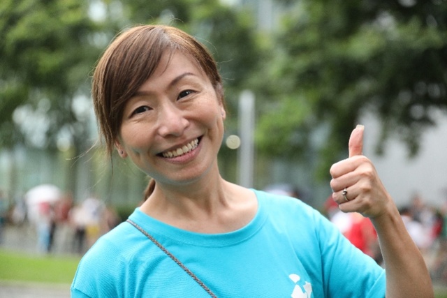 直击香港|茶餐厅老板娘不惧报复再撑警,称同胞支持让她不再孤单