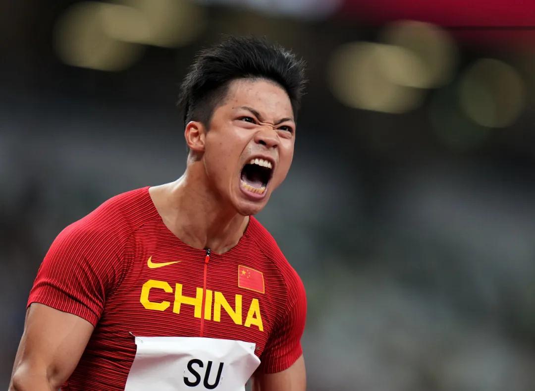 9秒83亚洲纪录苏炳添晋级奥运会男子100米决赛