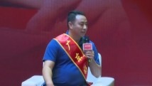 “广东好人”刘威开办长者饭堂:“看到他们吃得开心,仿佛看到爷爷的身影” “广东好人”刘威开办长者饭堂:“看到他们吃得开心,仿佛看到爷爷的身影”