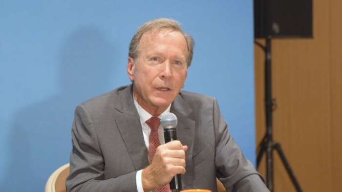 Neil Bush: People exchanges help understand real China