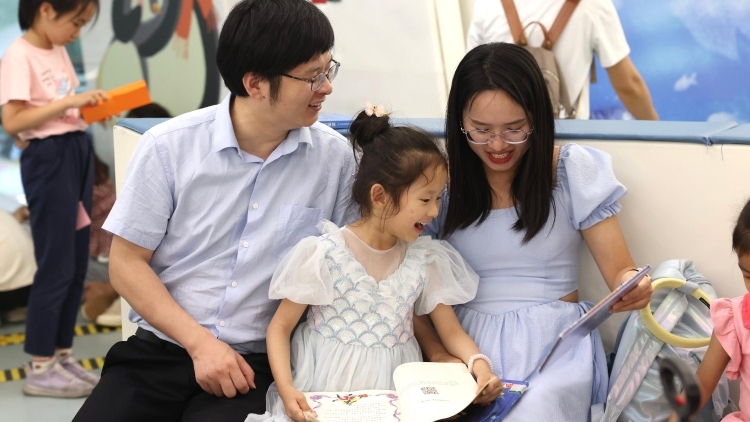 教育部、中宣部启动实施全国青少年学生读书行动五大工程