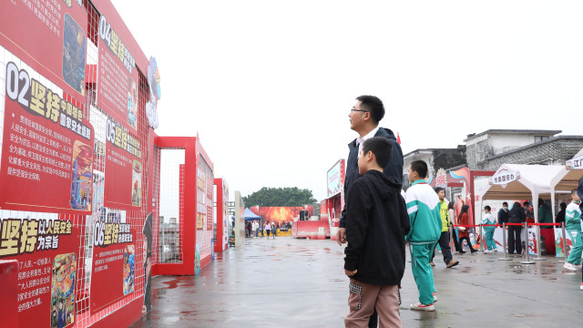 零距离了解，沉浸式体验，国家安全大篷车等你来打卡