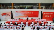 “行进中的党课”走进东莞市民服务中心 在服务一线学习宣传贯彻党的二十大精神 “行进中的党课”走进东莞市民服务中心 在服务一线学习宣传贯彻党的二十大精神