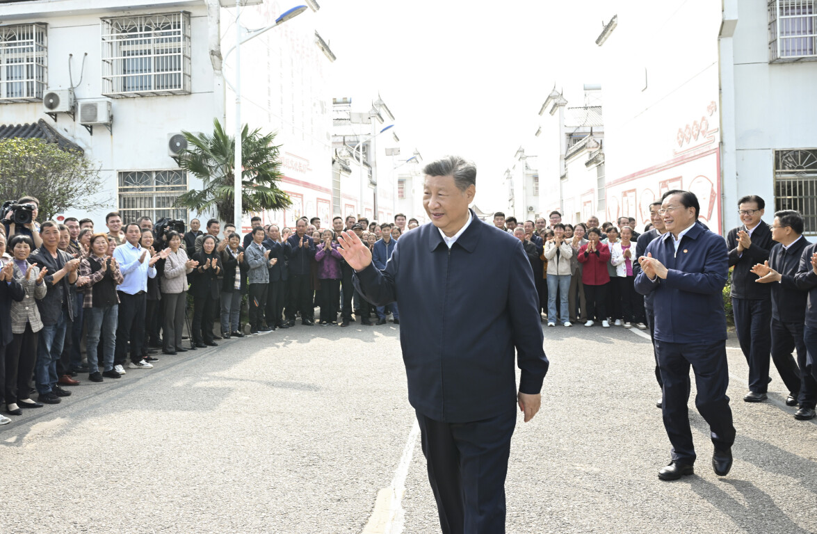 11月4日至6日，习近平在湖北考察。