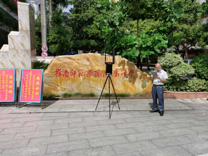 湛江市工信局今年新采购的无线电监测设备。