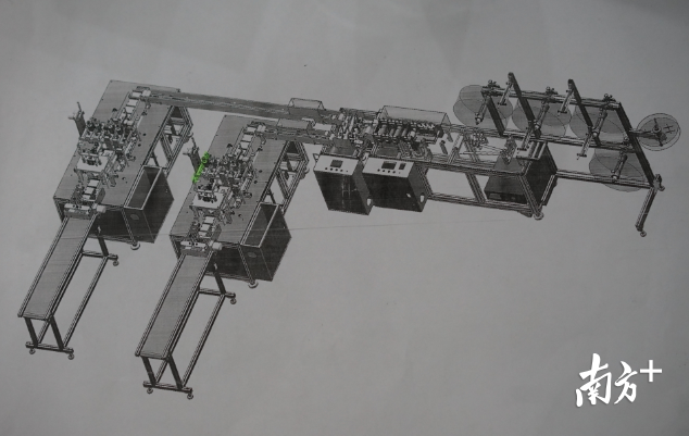 德富莱口罩机CAD设计图纸。摄影/记者李荣华