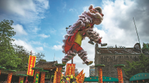 Tourism sector sees boom during May Day holiday Tourism sector sees boom during May Day holiday