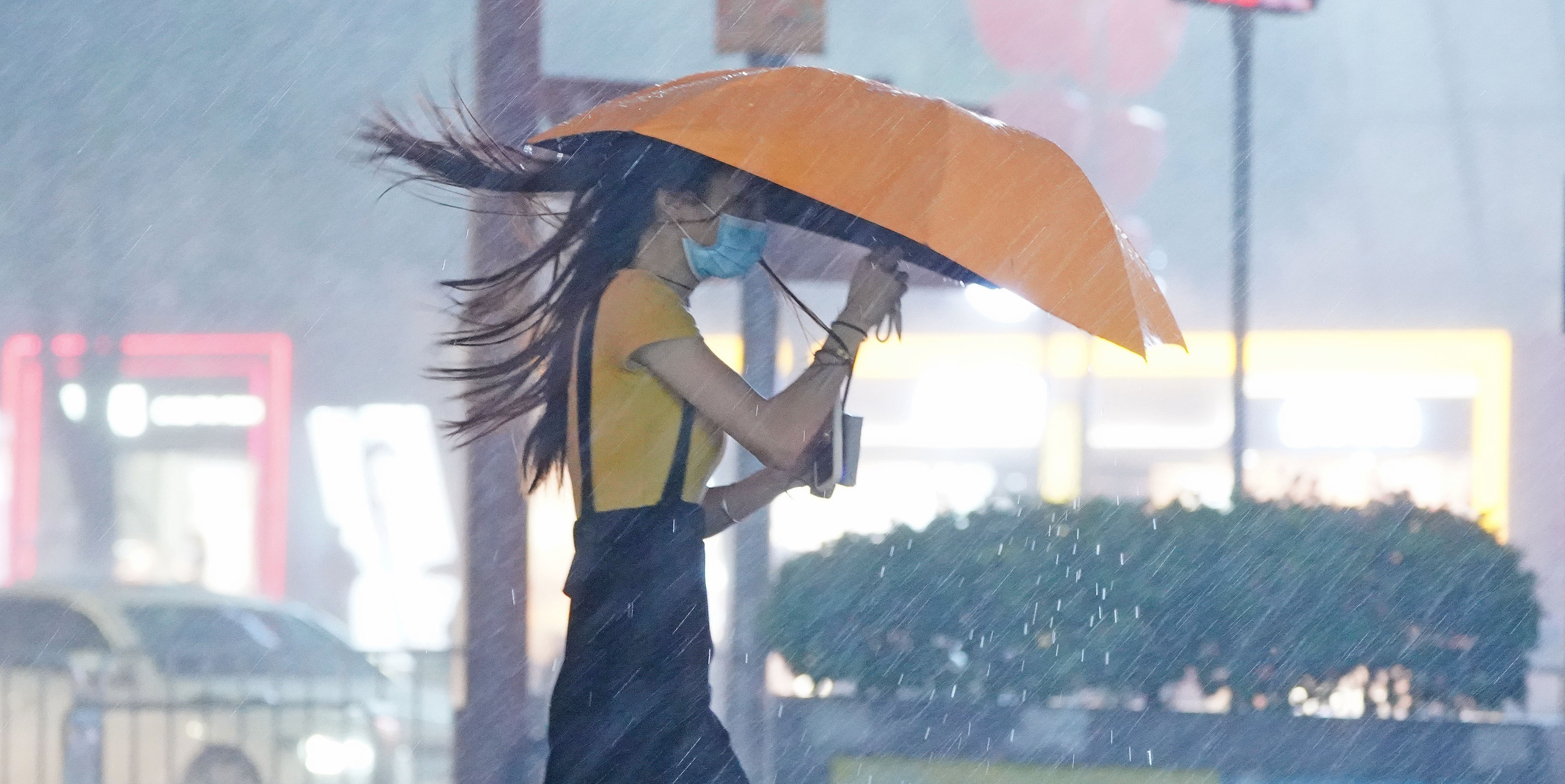 Storms and heavy rains to affect Guangdong this weekend Storms and heavy rains to affect Guangdong this weekend