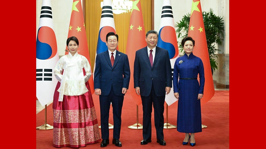 Chinese, ROK leaders hold talks on bilateral ties, int'l affairs