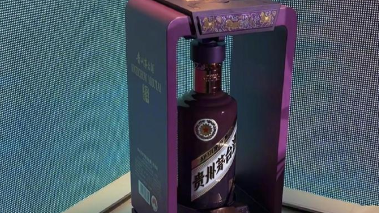 马年生肖茅台上市首日遭热炒，1899元基础款黄牛喊价3000元