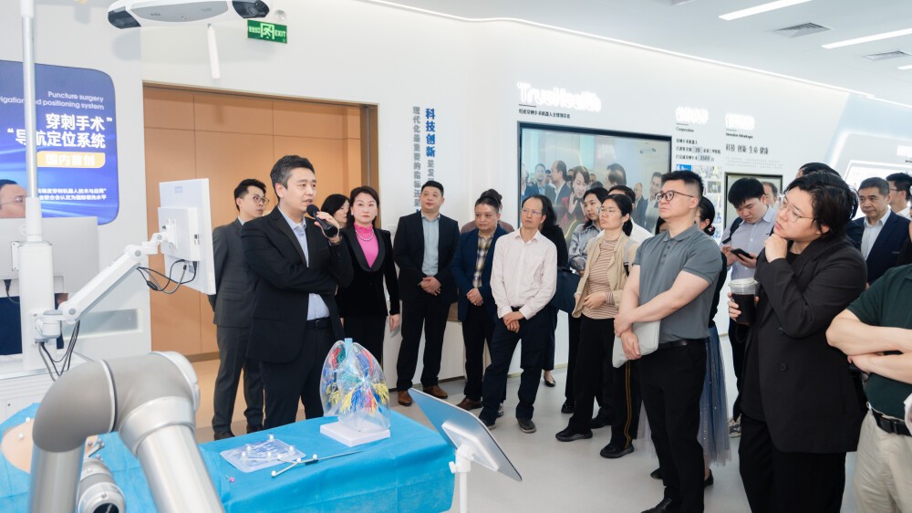 Iniciativa para acoplar empresas e instituições médicas é realizada em Hengqin