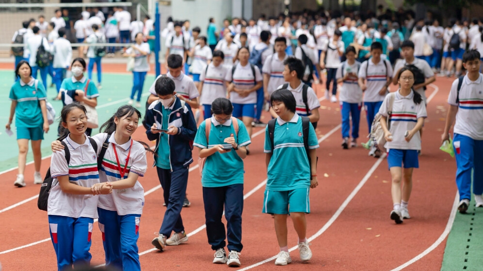 Foshan primary, middle schools get extra leave
