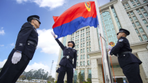 穿着仿制警服涉嫌违法!广东多部门联合开展清理整治非法警用装备专项行动 穿着仿制警服涉嫌违法!广东多部门联合开展清理整治非法警用装备专项行动