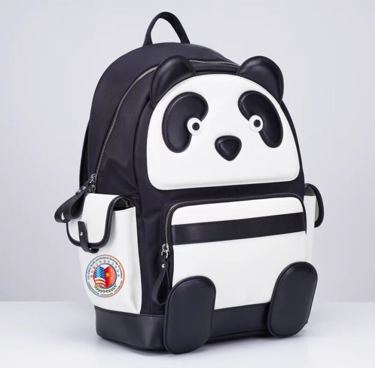 大熊猫书包（受访者供图）