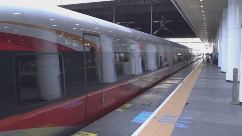 受台风“韦帕”影响 深湛线、广珠城际等线路仍停运