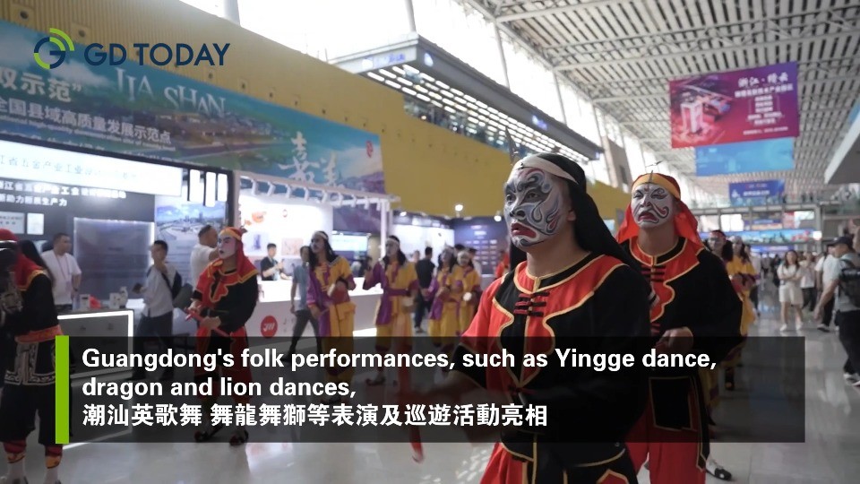 Guangdong's Yingge dance shines at 135th Canton Fair