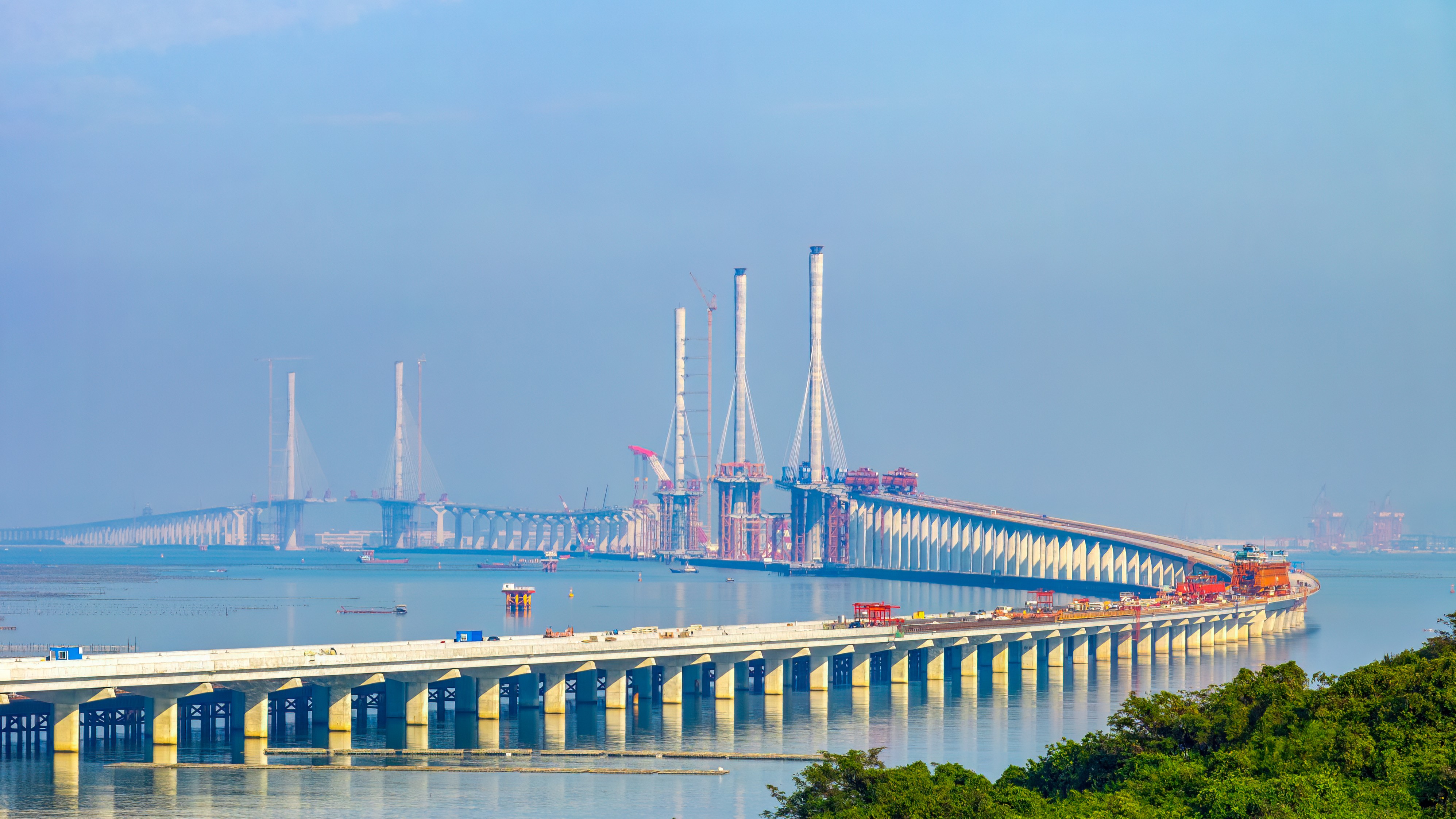 Update | Two main bridges of Huangmao Sea Channel connected