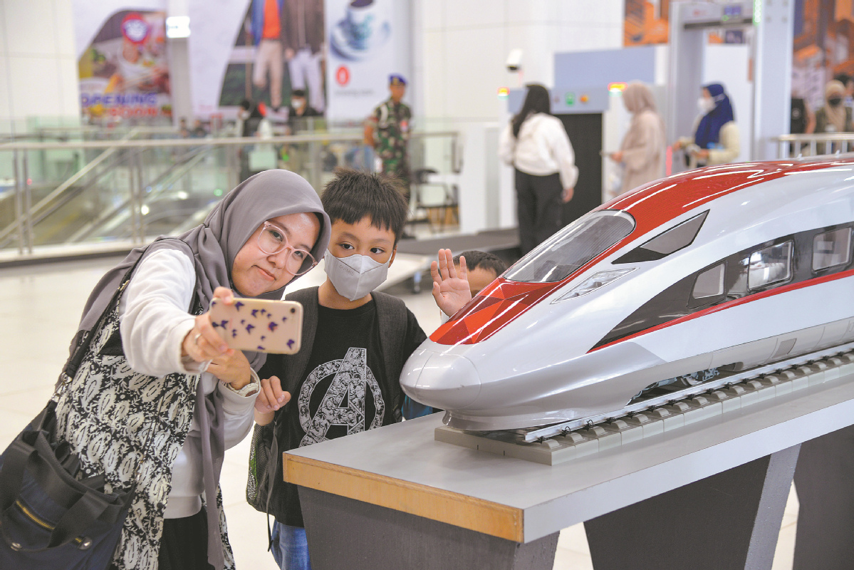 China, ASEAN aim to strengthen relations