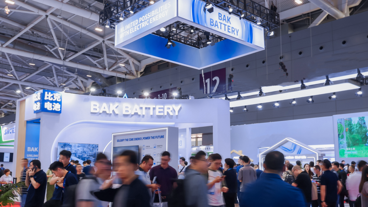 China's major battery maker unveils latest tech at global fair in Shenzhen