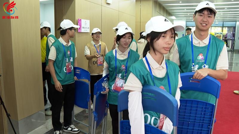 细心服务，“无声赛场”有他们守护