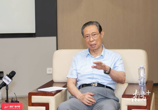 新的冠状病毒正在上升？郑南尚：不要泛板，专