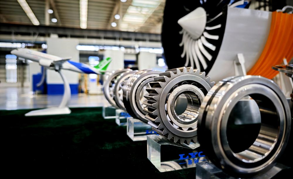 2025年5月19日在洛轴拍摄的航空工业用轴承产品。