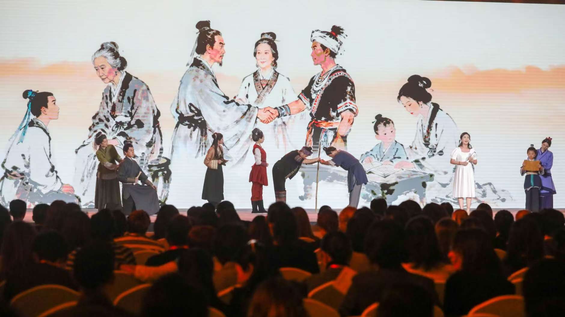 Women from around world experience Chinese family values and discuss women's development in Foshan