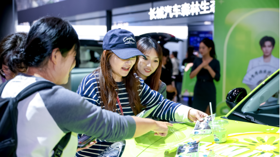 广州车展如火如荼，广东车企集中“秀肌肉”