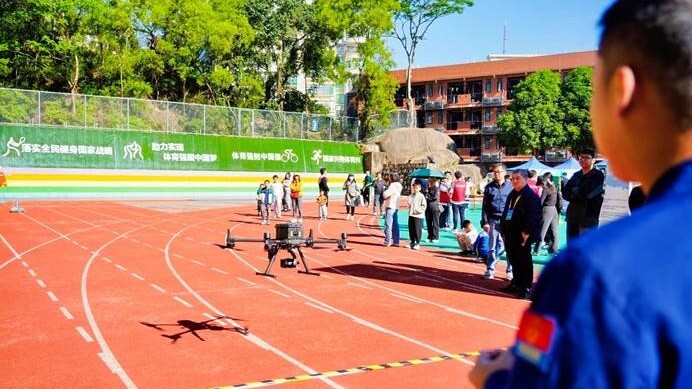 不止于“飞”！一场无人机技能大赛的三重价值｜逐梦低空