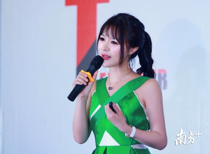 伍雅琛作为TED演讲嘉宾进行分享。