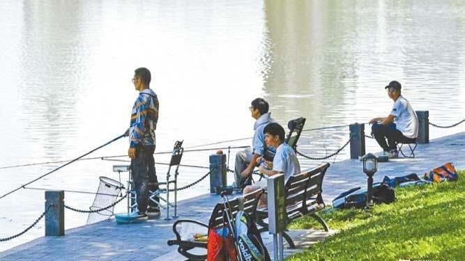 Shenzhen designates fishing areas in parks