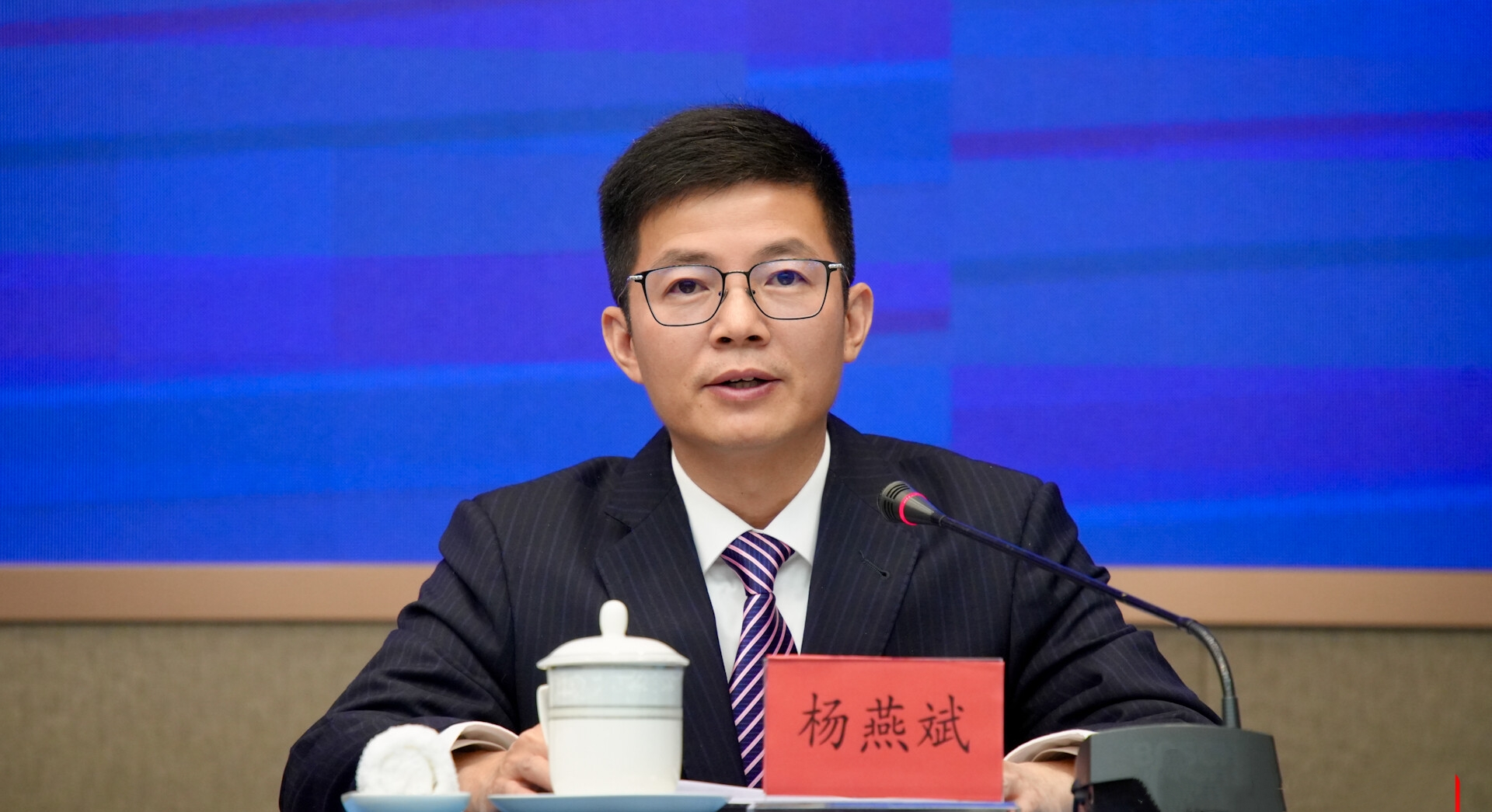 揭阳市文化广电旅游体育局局长杨燕斌。