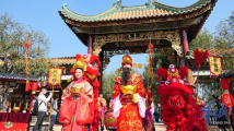 《老广贺春(短视频专题报道)》 《老广贺春(短视频专题报道)》