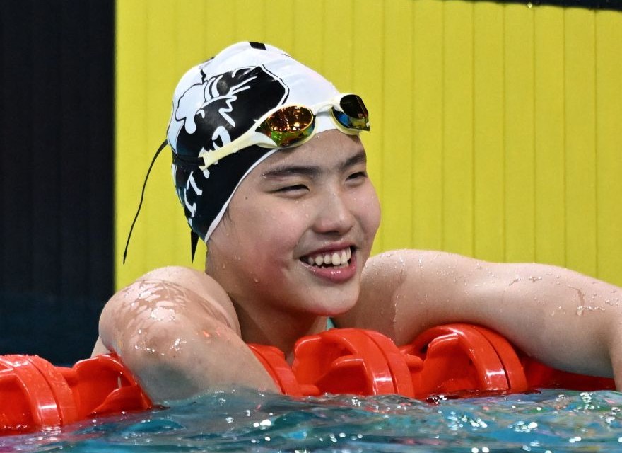 于子迪获得女子400米个人混合泳冠军。新华社记者 夏一方 摄