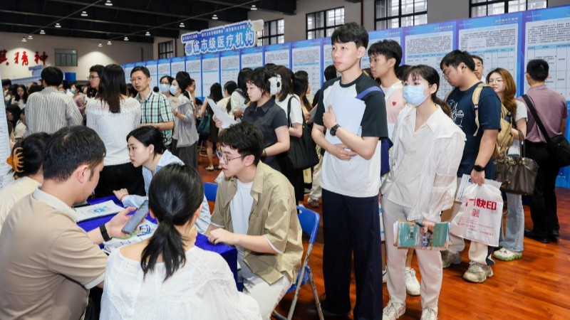 超6000名人才踊跃赴会！“百万英才汇南粤”医疗卫生专场招聘会火热举办