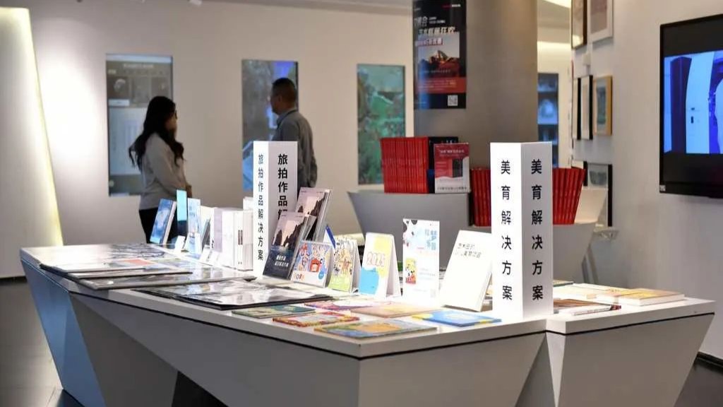 Artron showcases tech-powered art preservation at ICIF