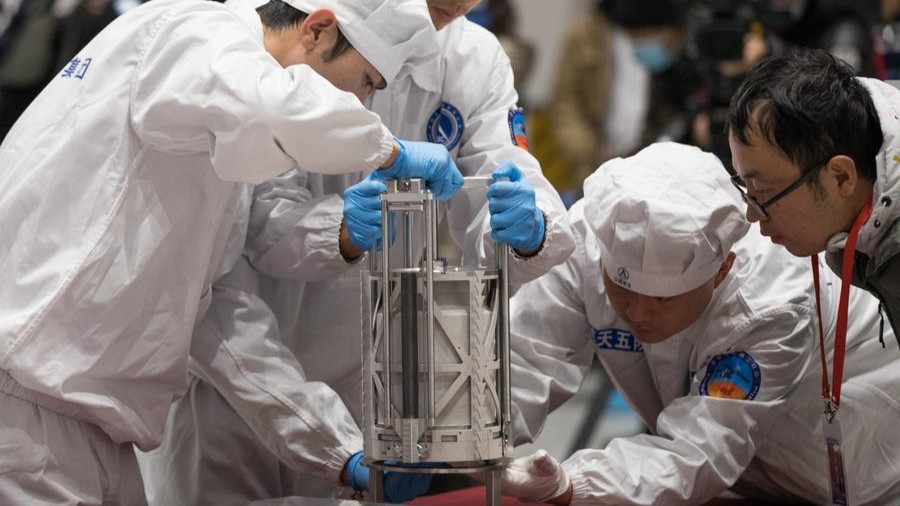 Chang'e-6 lunar samples to be displayed at 15th Airshow China