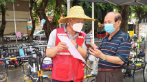新春走基层·对话城市呵护者 | 颜柏青:30年“绣花工”,与城市共生长 新春走基层·对话城市呵护者 | 颜柏青:30年“绣花工”,与城市共生长