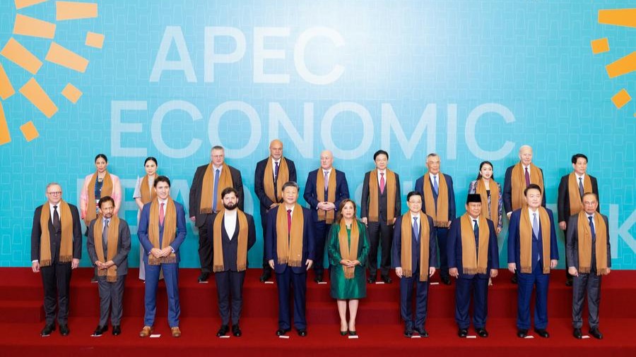 China to host 2026 APEC summit, championing Asia-Pacific cooperation