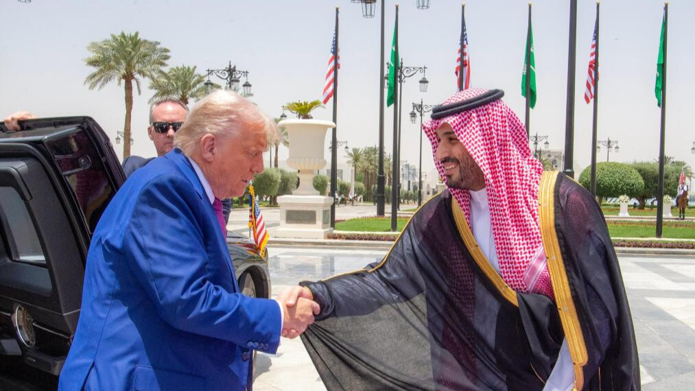 Trump inks major defense deal with Saudi Arabia, announces plan to lift sanctions on Syria