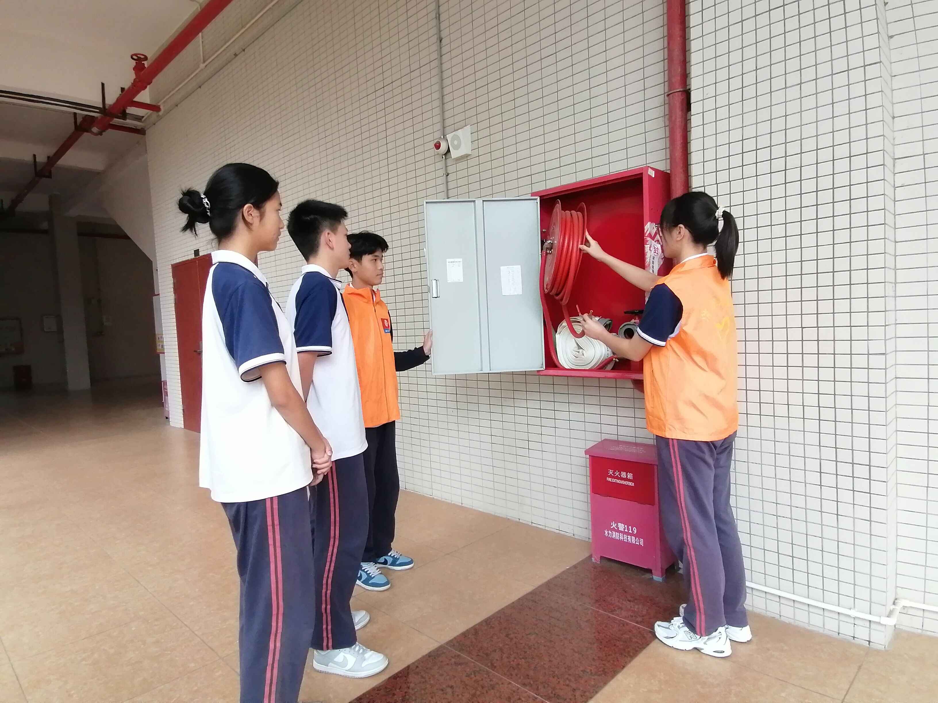 罗定：“小小消防志愿宣传员”助力“5·12防灾减灾日”宣传