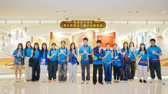"Audiência em sessão!" Este role play desbloqueia um novo modelo da popularização do direito em Hengqin e Macau