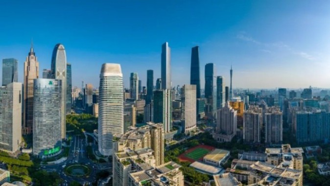 6位广州市人大代表亮相首场“代表通道” 为高质量发展建言献策