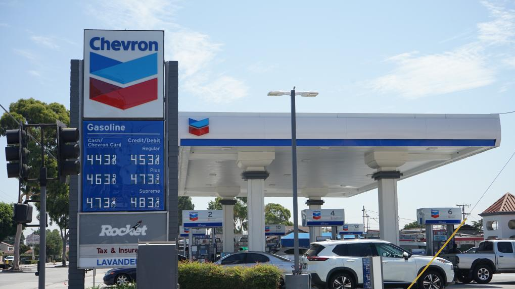 U.S. oil giant Chevron to move California headquarters to Texas