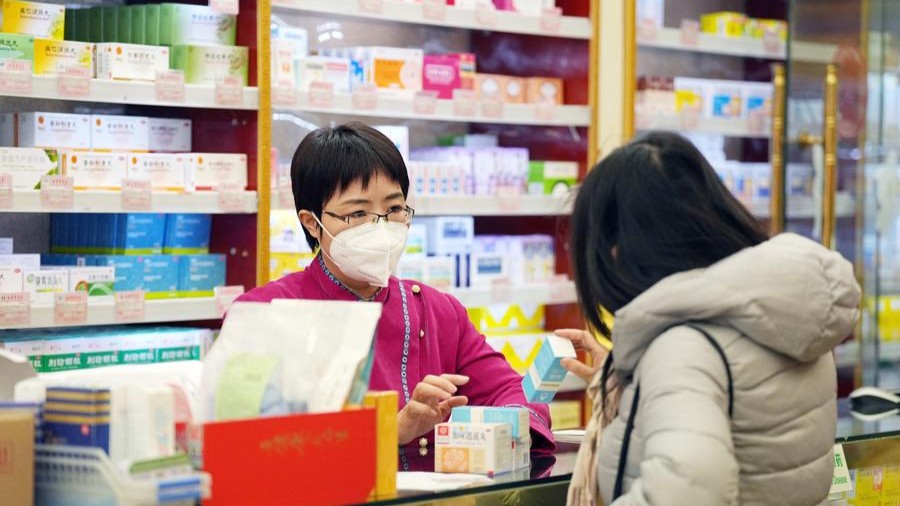 China sees 124-percent surge in direct trans-provincial medical bill settlements in H1