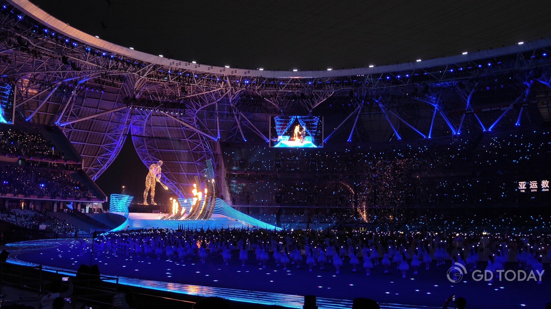 The Olympic champion and digital torchbearer ignited the main torch tower of the 19th Asian Games Hangzhou together