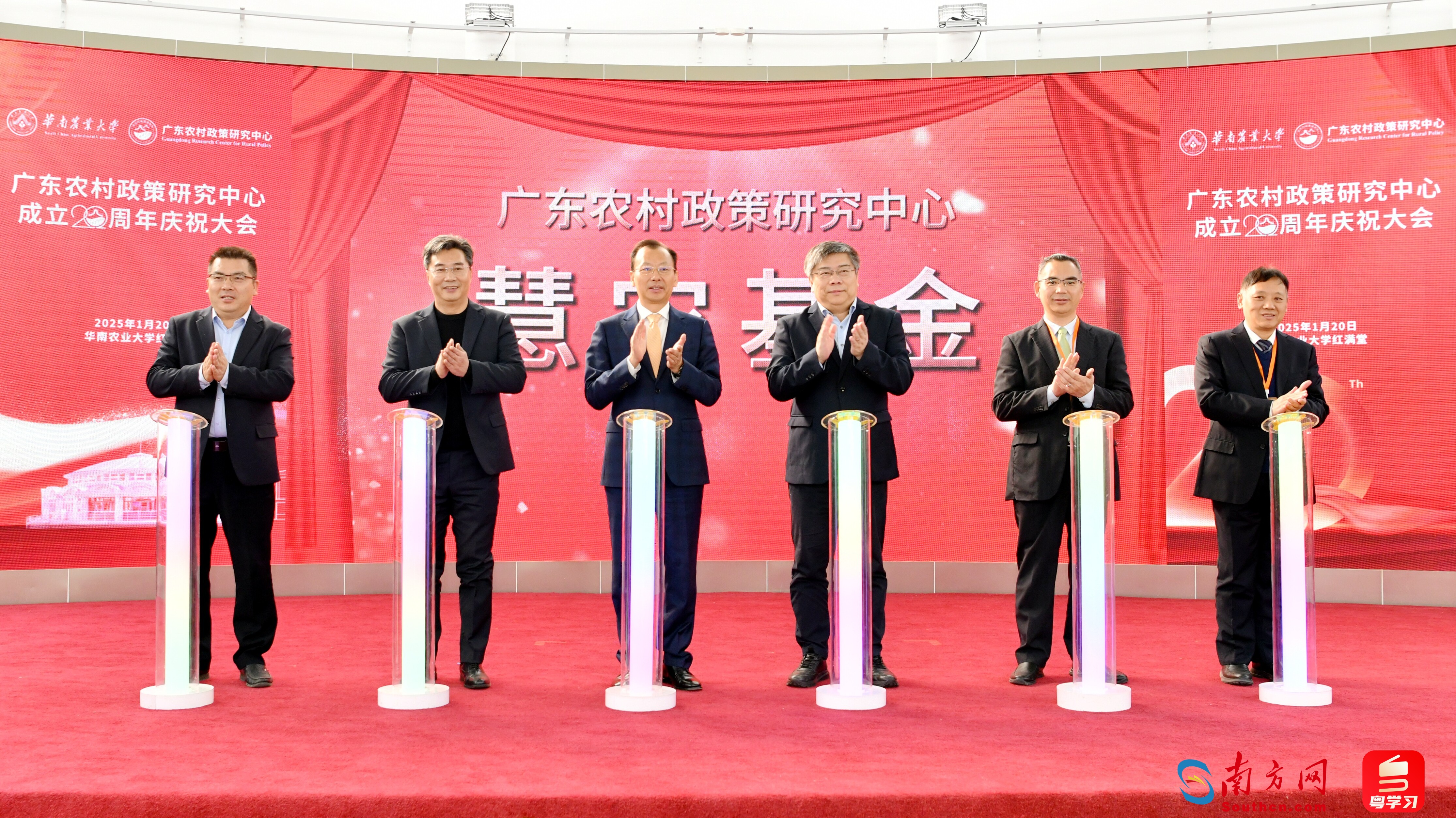 基金看什么网站和新闻(基金看什么网站和新闻最好)