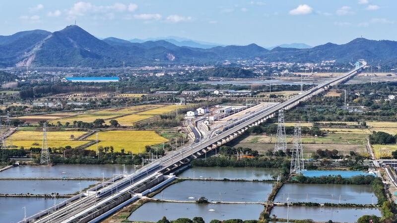 Chine : les chemins de fer à grande vitesse ont assuré la majorité des voyages de passagers ferroviaires en 2024