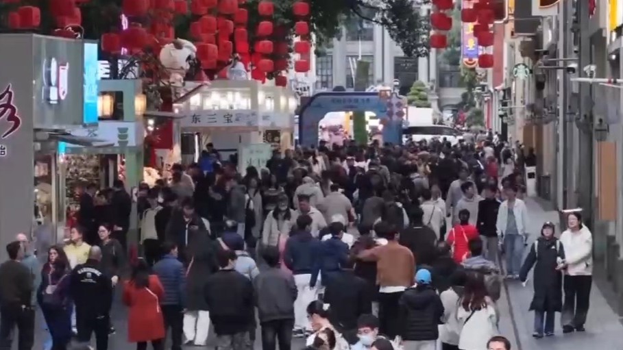 元旦将至，广州烟火市集助力消费热潮